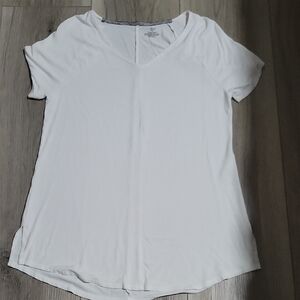 Soma Soft White Tunic Tee V-Neck Short Sleeve Shirt